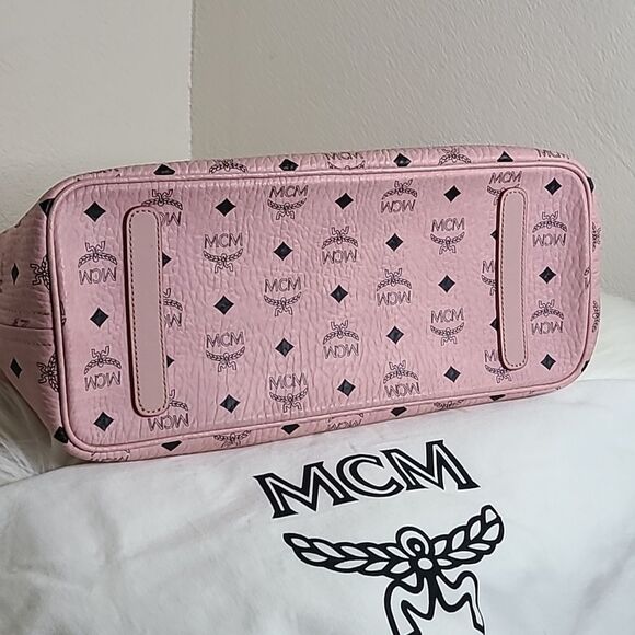 💯Authentic MCM Visetos Pink Tote Bag with Pouch 🍀 - Picture 9 of 16